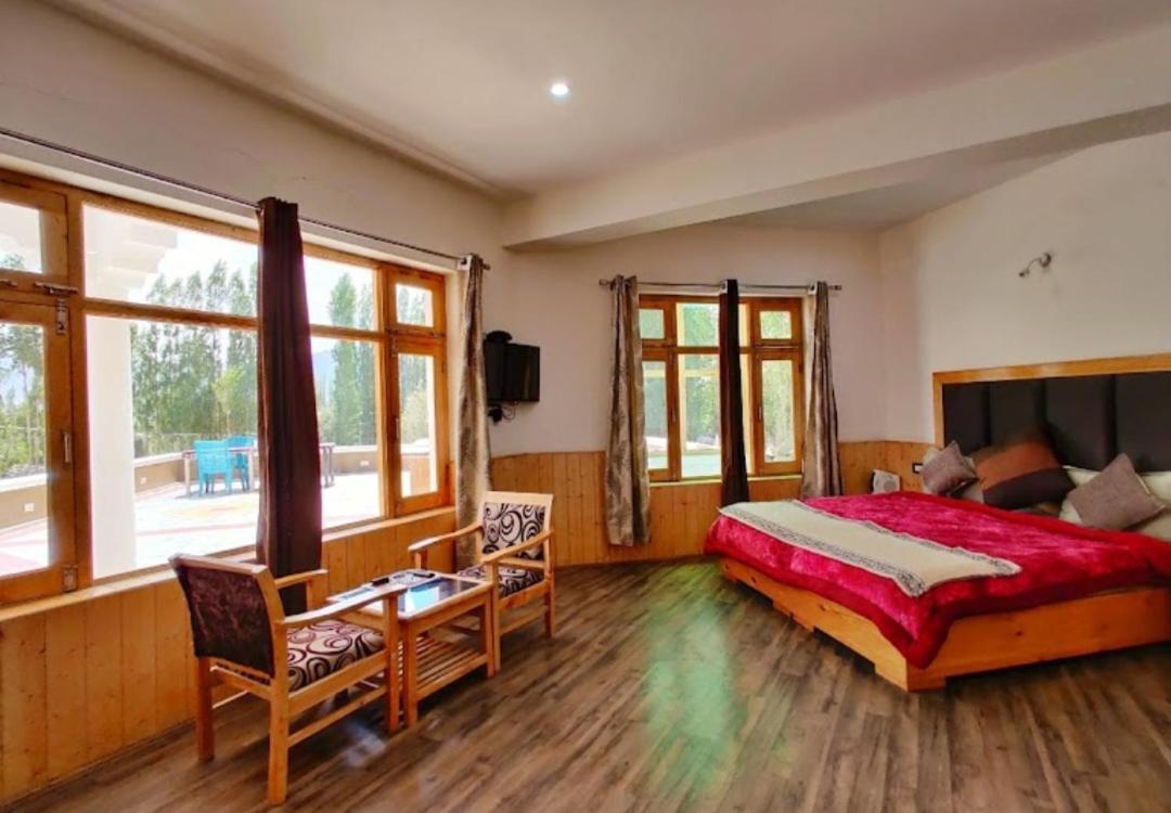Glacier View Guest House Leh Exterior photo
